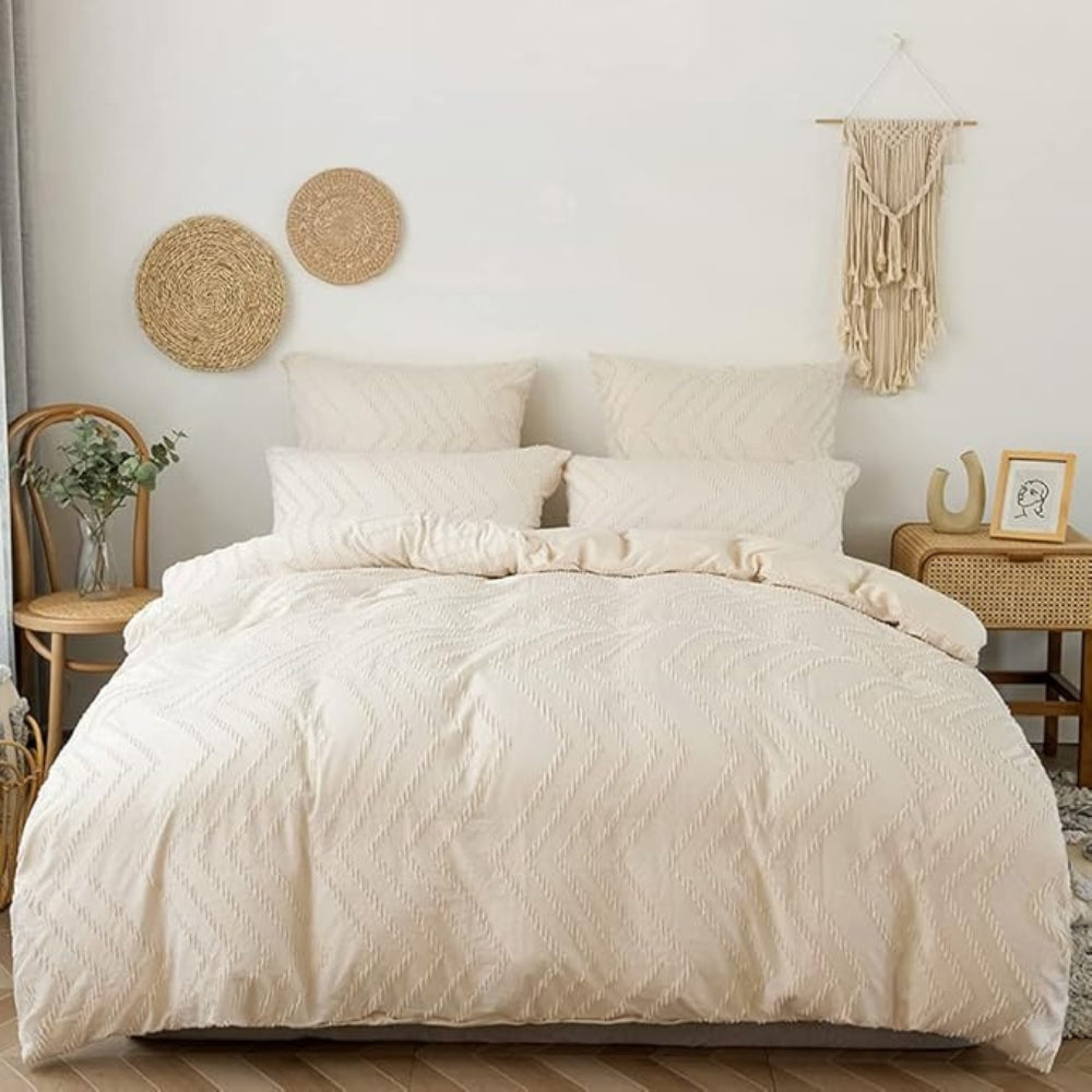 PlushLife: Luxurious Duvet Cover Set – Comfortable, Easy Care & Durable with Velvety Chevron Design