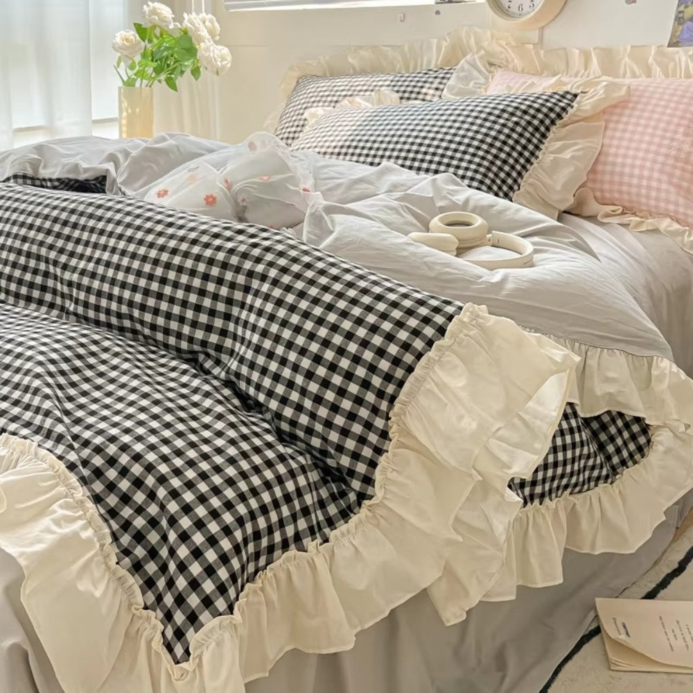 PrincessStyle: Checkered Duvet Cover Set – Soft, Breathable & Decorative with Lace Ruffles for Youth Rooms & Student Dorms