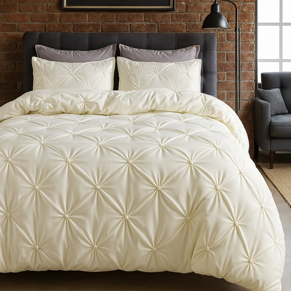 PriseTraum: Modern Duvet Cover Set – Comfortable, Durable & Decorative with Elegant Pleats for Bedrooms
