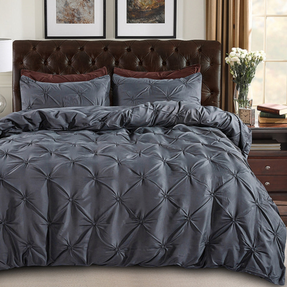 PriseTraum: Modern Duvet Cover Set – Comfortable, Durable & Decorative with Elegant Pleats for Bedrooms