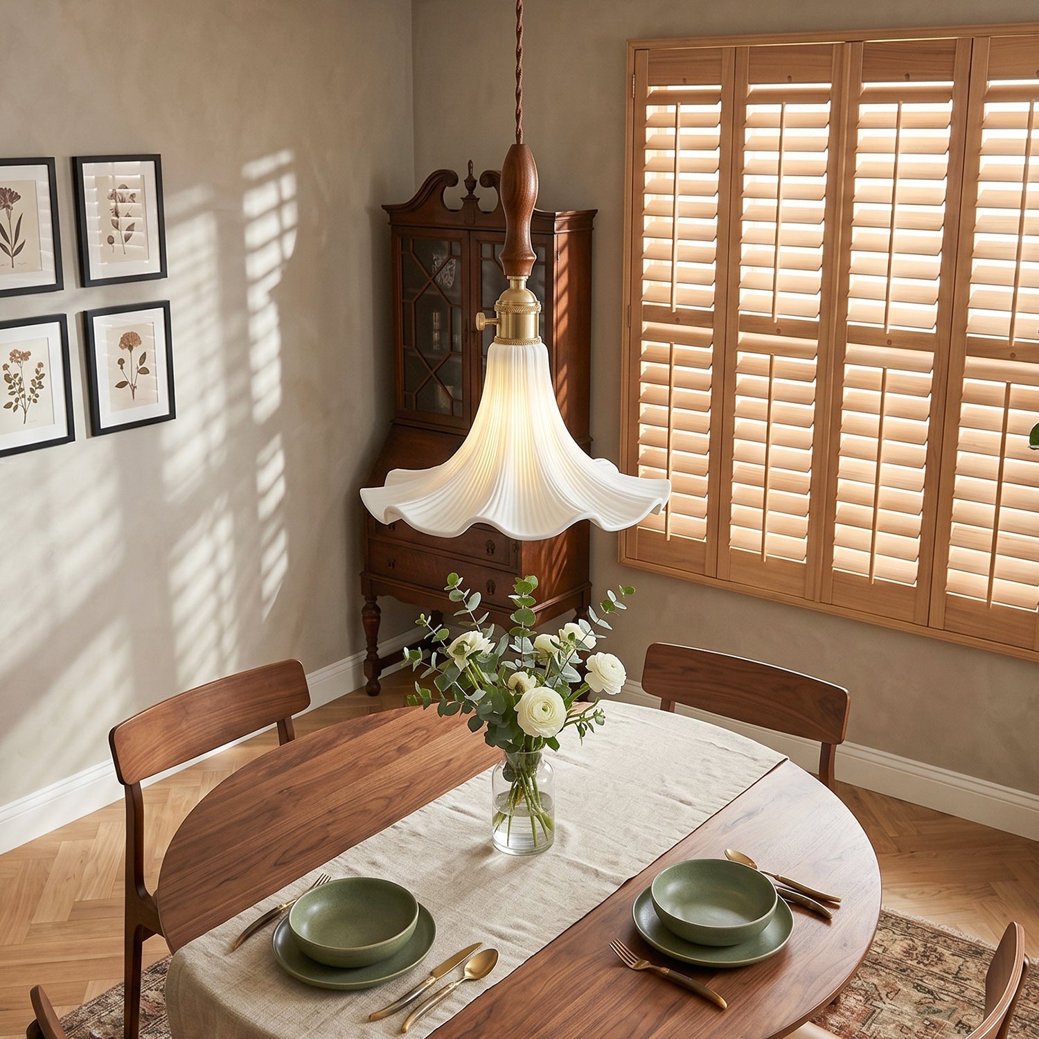 Raffuly Ruffled Ceramic Pendant Lamp