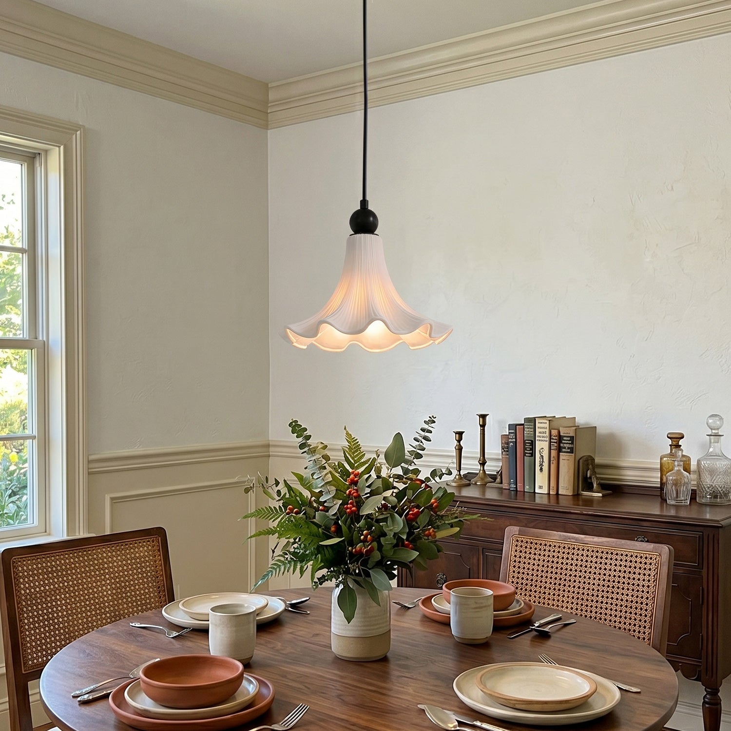 Raffuly Ruffled Ceramic Pendant Lamp