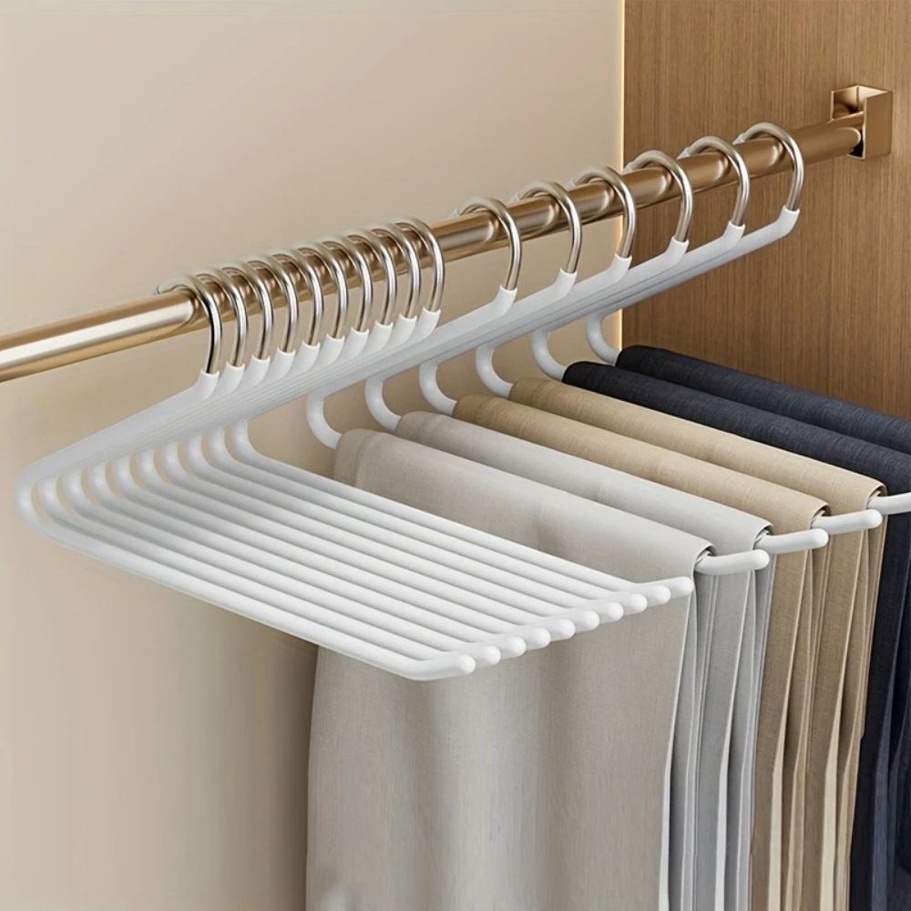 SpaceWonder: Stainless Steel Hangers for Pants in Z-Pattern – Slim, Durable & Ideal for Closet Organization (Pack of 10)