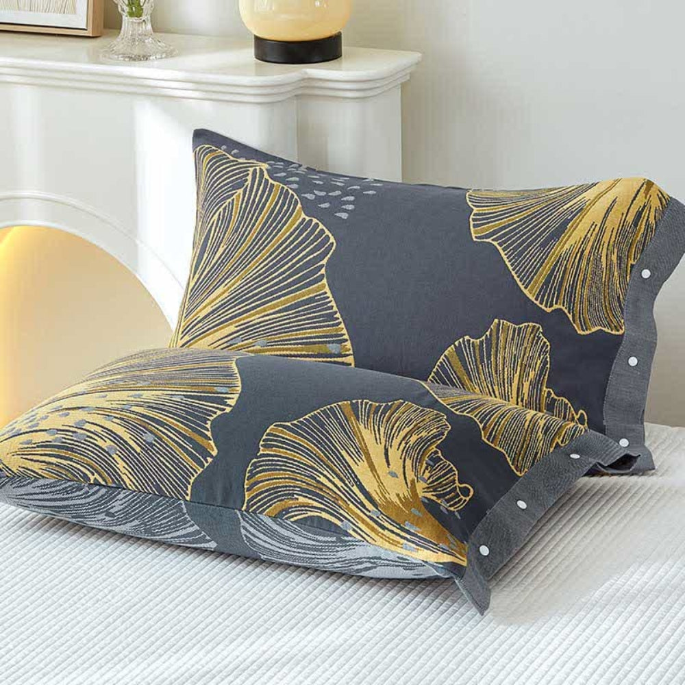 ReineBlume: Pillowcase with Floral Print & Button Closure – Stylish & Durable (Set of 2)