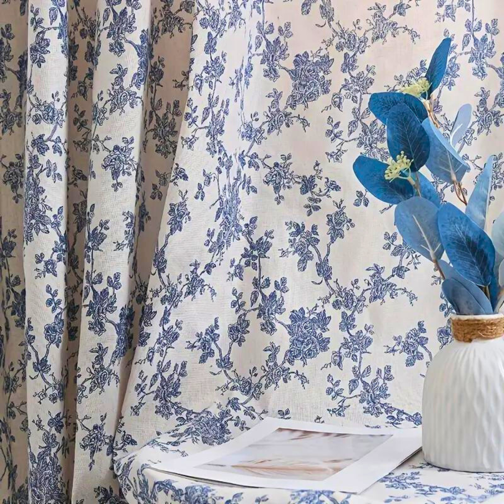 Rose Dream: Curtain with Floral Design in Blue – Elegant & Easy-Care for Living Areas