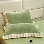 Ruffled Blossom: Pillowcase in Pastel – Romantic & Comfortable for Bedroom & Guest Room (1 Piece)