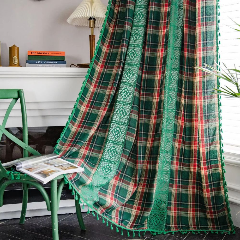 Rustic Tartan: Checked Curtain with Lace Trim – Semi-Transparent & Decorative for Kitchen & Living Room