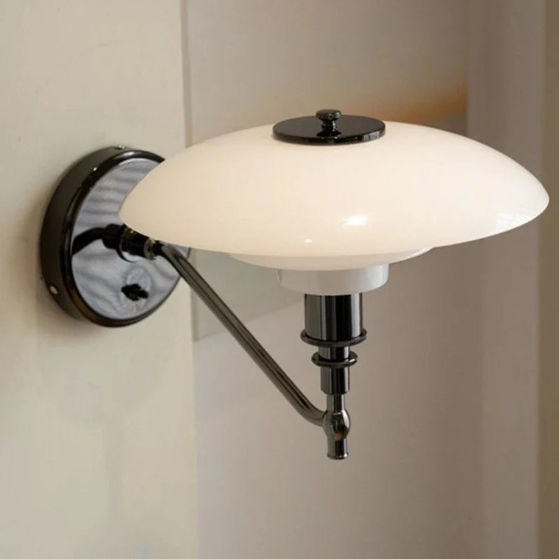 Eosphoros - Modern Wall Lamp of Metal in Simple Style