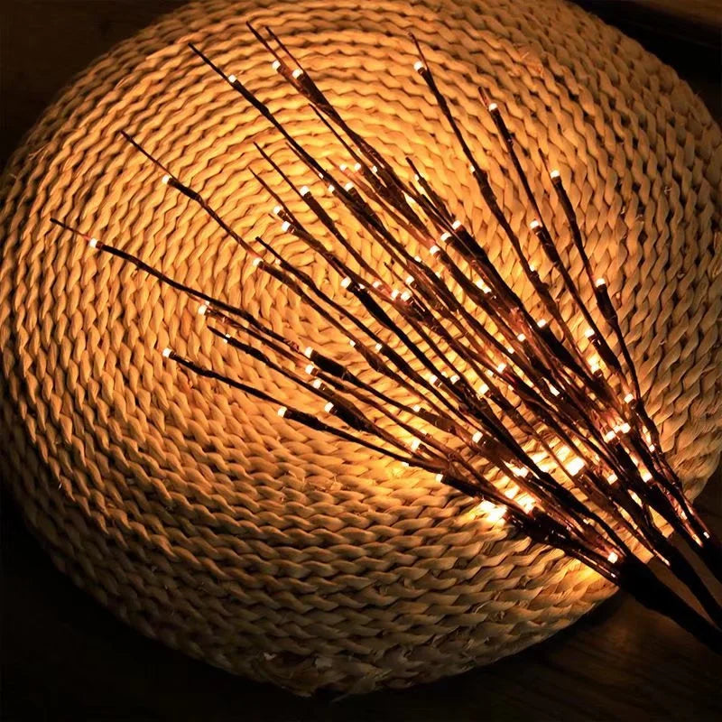 Elaren – Flexible LED Tree Branch Lamp on Battery with 20–60 Light Points