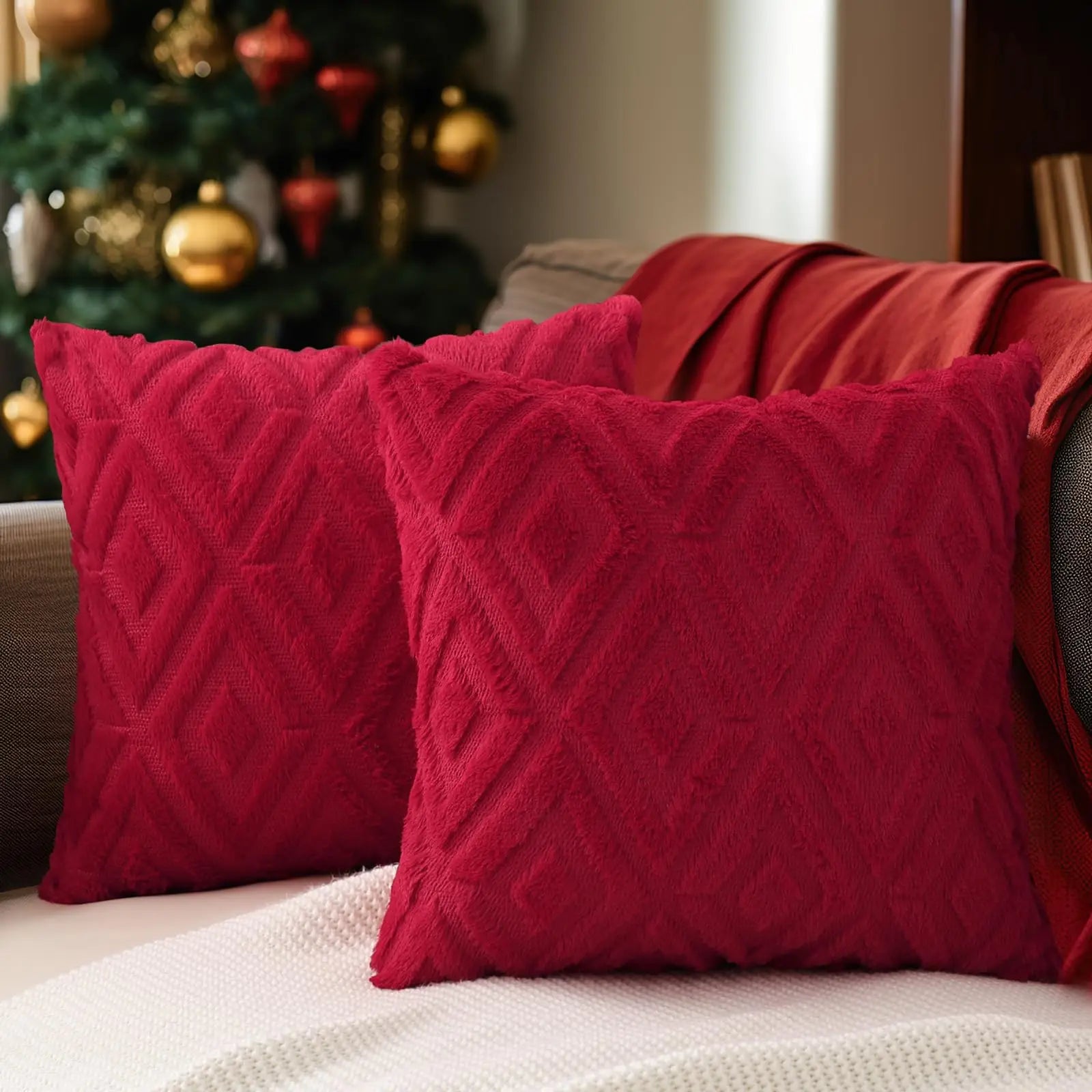 Elarina - Christmas Throw Pillow Decorative Cushion Set of 2