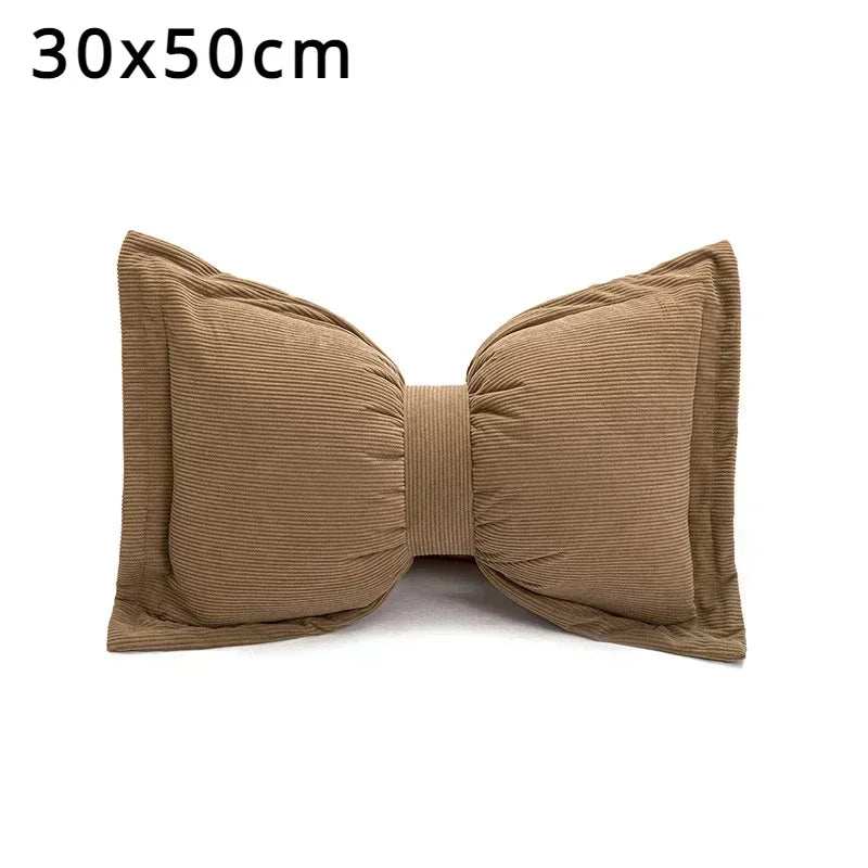 Celestine – Knitted Decorative Pillow With Pom-Poms