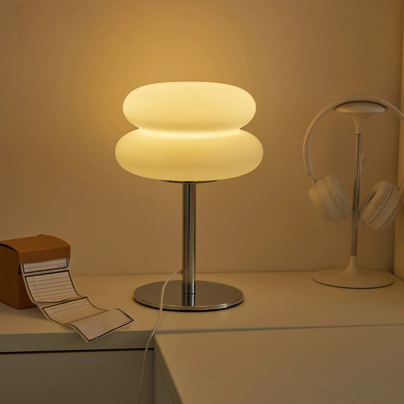 Lumorelle - Atmospheric Bed Lamp in Cream Color with USB and Adjustable Lighting