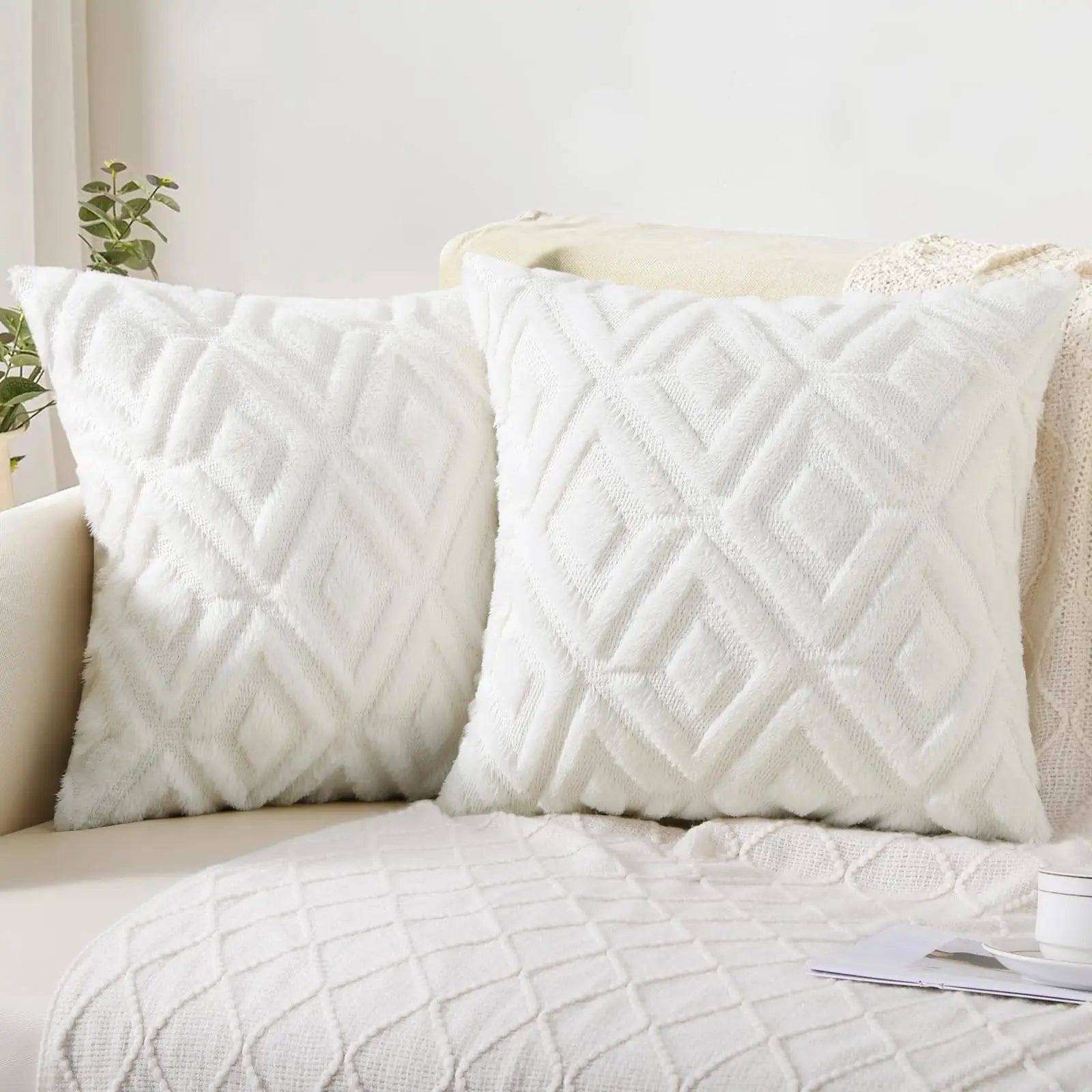 Elarina - Christmas Throw Pillow Decorative Cushion Set of 2