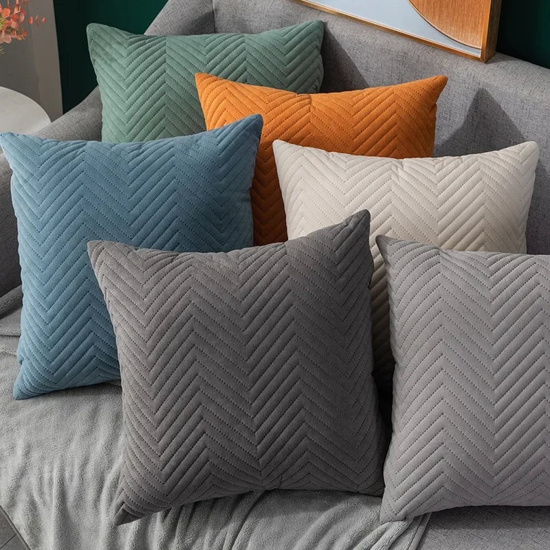 Lunaveria - Velvet Decorative Pillow Cover 45x45 Cm