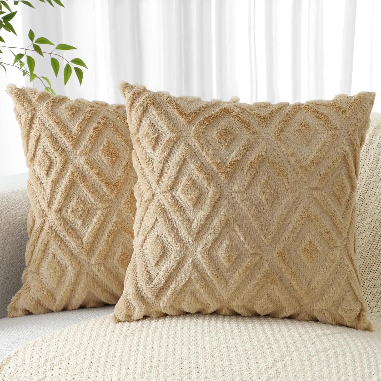 Elarina - Christmas Throw Pillow Decorative Cushion Set of 2