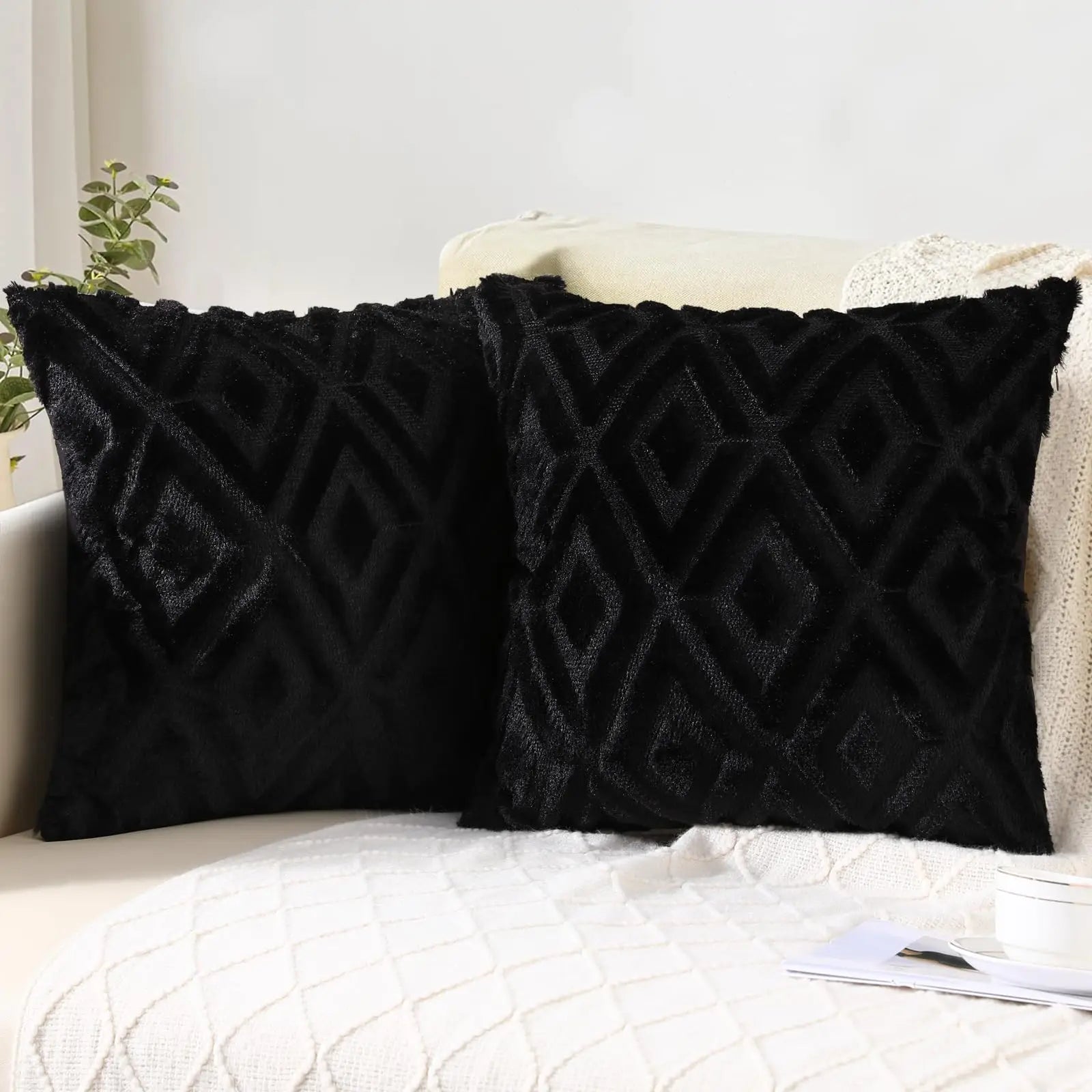 Elarina - Christmas Throw Pillow Decorative Cushion Set of 2