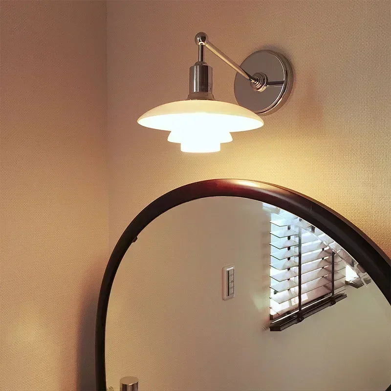 Eosphoros - Modern Wall Lamp of Metal in Simple Style