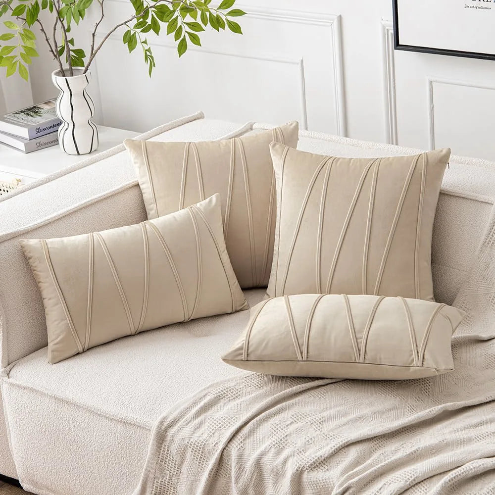 Velmire - Velvet Pillowcase with Wave Line Design 45x45cm