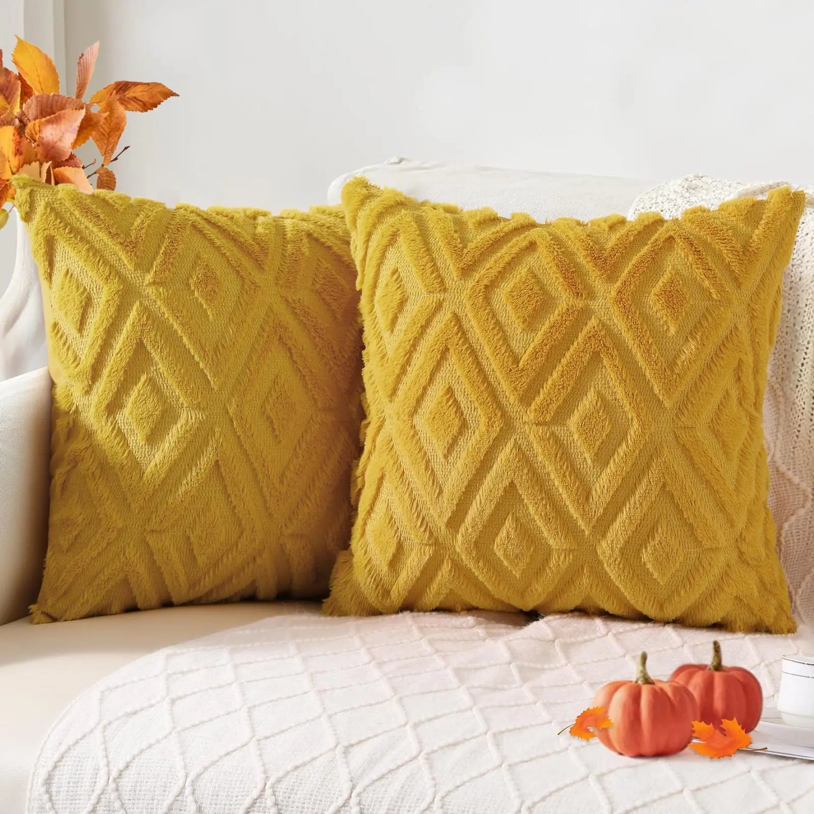 Elarina - Christmas Throw Pillow Decorative Cushion Set of 2