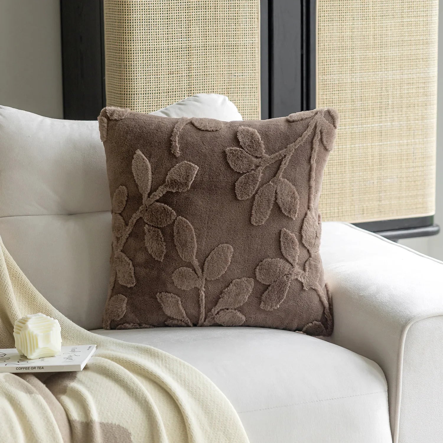 Sylvaran - 3D Jacquard Velvet Decorative Pillow with Leaf Pattern 45x45cm