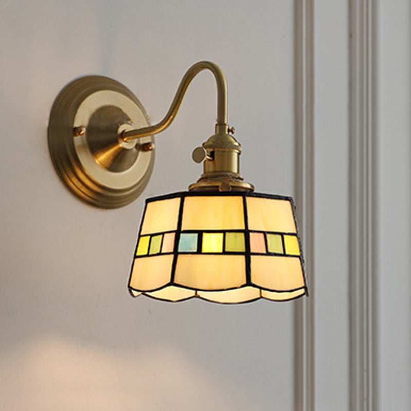 Classic Tiffany Style Round Copper Glass 1-Light Wall Sconce for Living Room