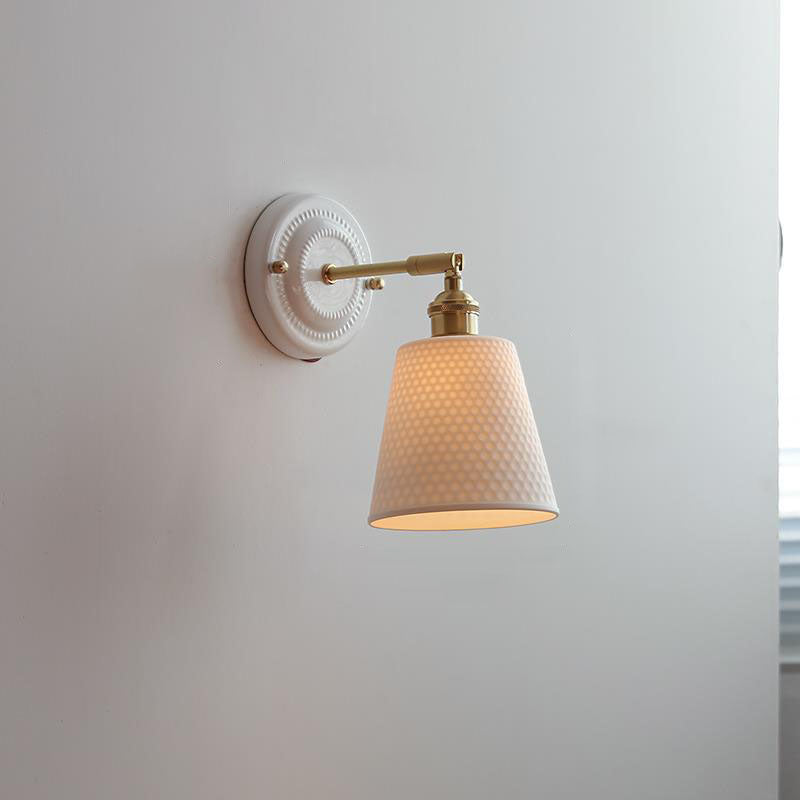 Classic Vintage Round Ceramic and Brass 1-Light Wall Sconce for Living Room