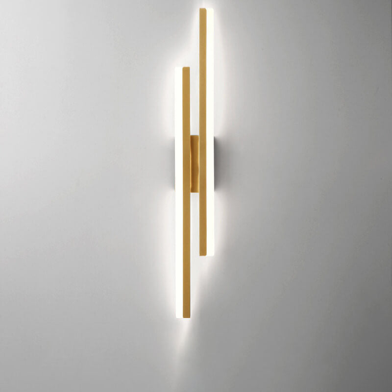 Contemporary Minimalist Iron and Acrylic LED Wall Sconce