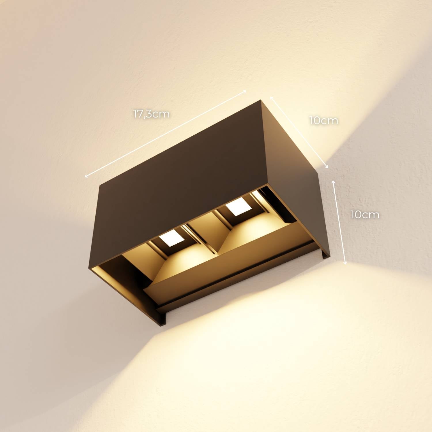 Tera Wall Light | Adjustable Beam, IP54 Rated
