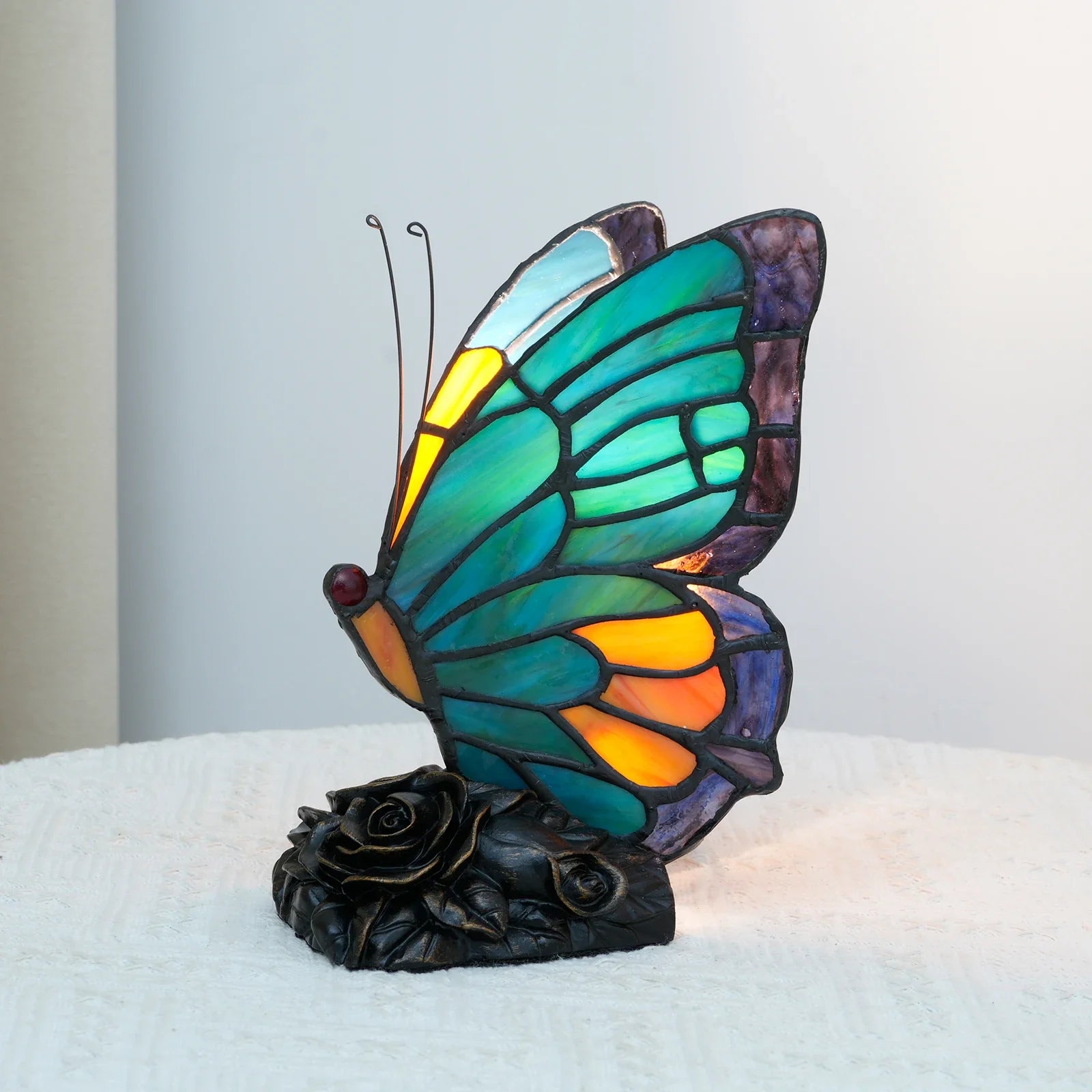 Zyrelis - Vintage Glass Table Lamp Butterfly Design