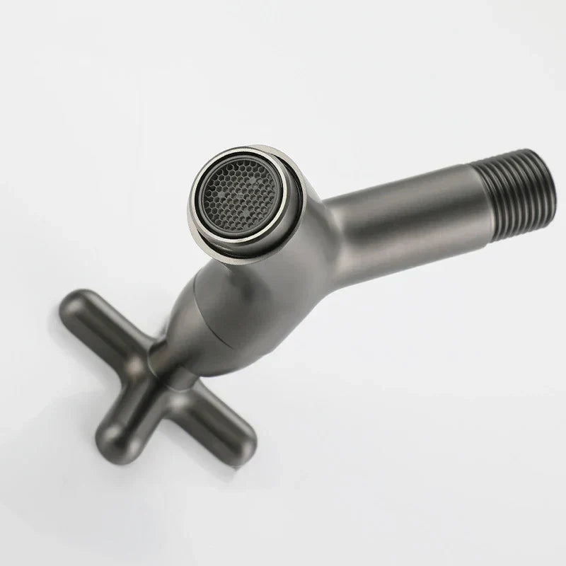 Calviero – Wall Faucet Cold Water Brass