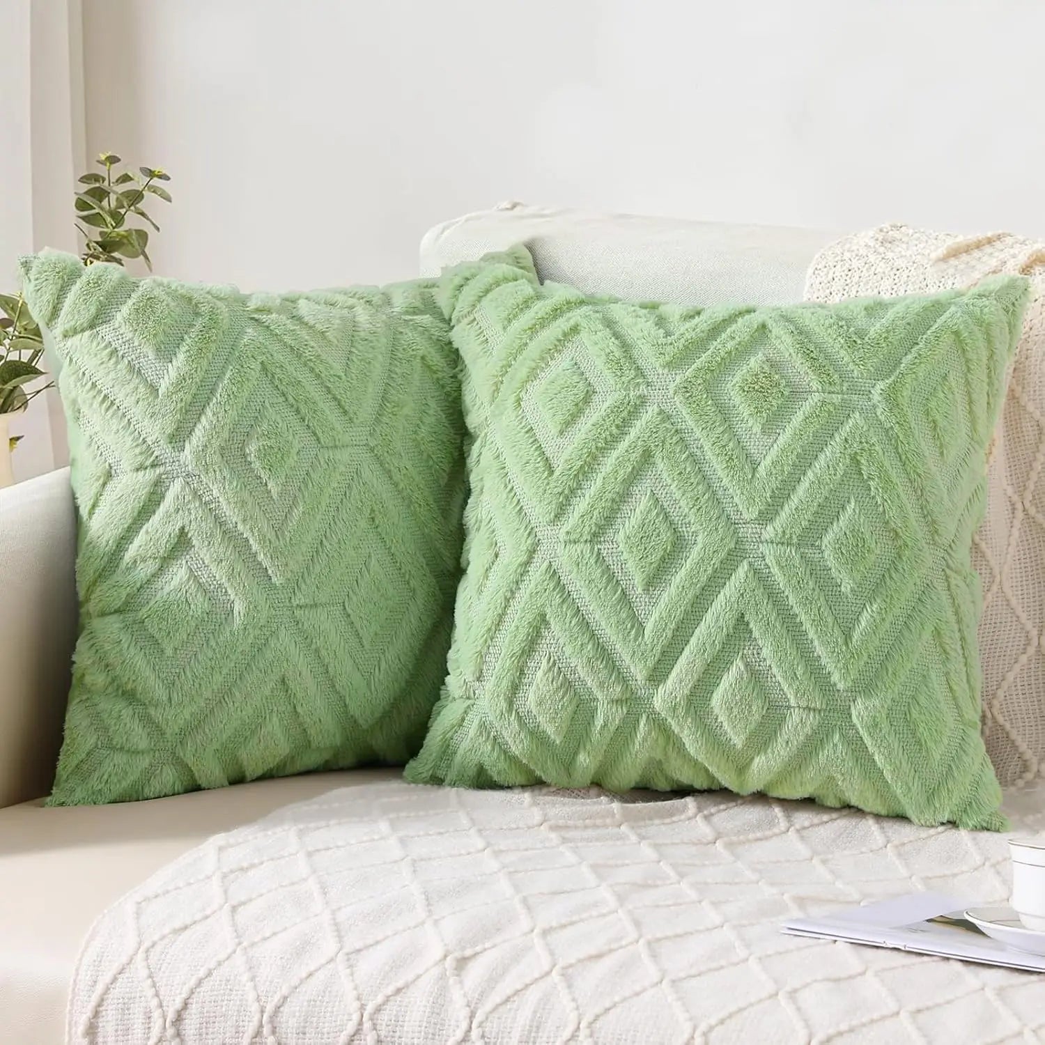Elarina - Christmas Throw Pillow Decorative Cushion Set of 2