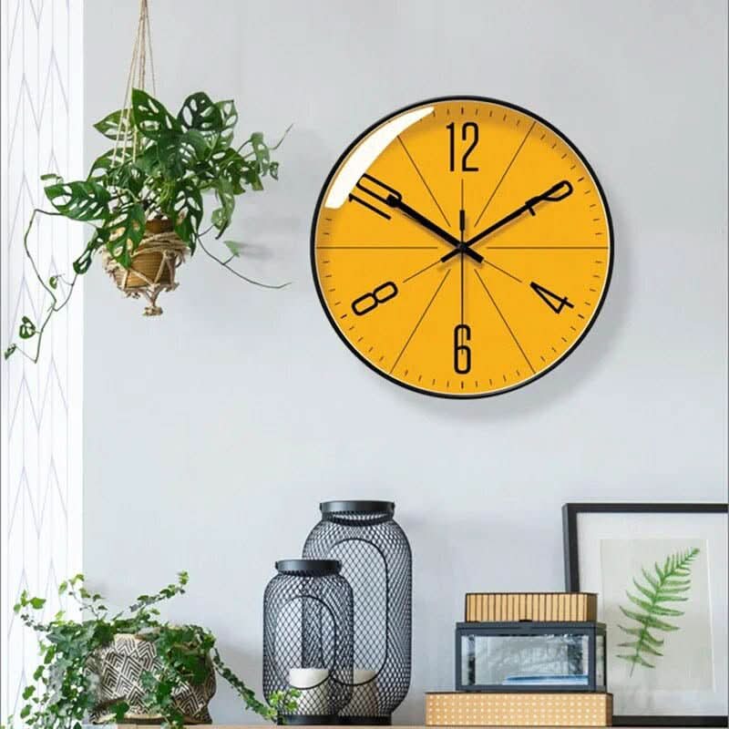 ScandiClock: Minimalistic Wall Clock in Black and White with Precise Quartz Mechanism – for Modern Living Spaces