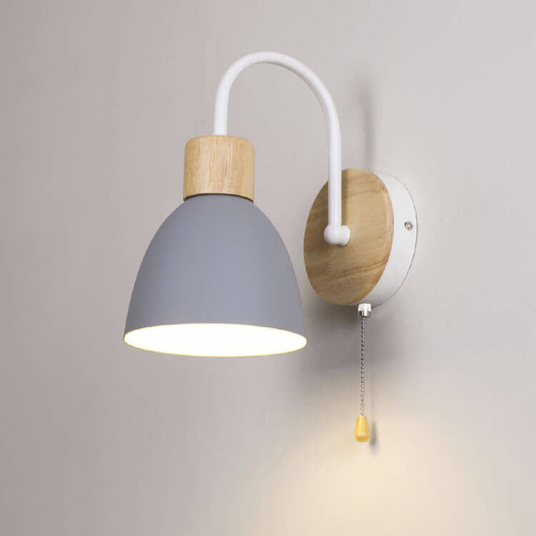 ScandiSchalten: Modern LED Wall Light 1-Bulb with Wood Details & Pull Switch – Ideal for Living Room & Reading Nook