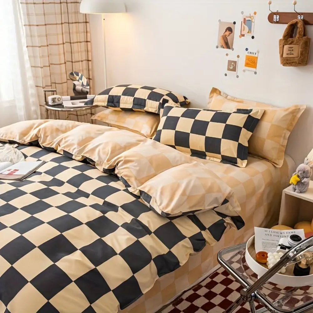 SchlossTraum: Checkered Duvet Cover Set – Modern, Breathable & Decorative with Black-Cream Pattern for Bedroom