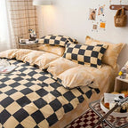 SchlossTraum: Checkered Duvet Cover Set – Modern, Breathable & Decorative with Black-Cream Pattern for Bedroom