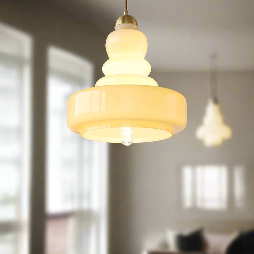 Astraea - Old-fashioned Glass Hanging Lamp