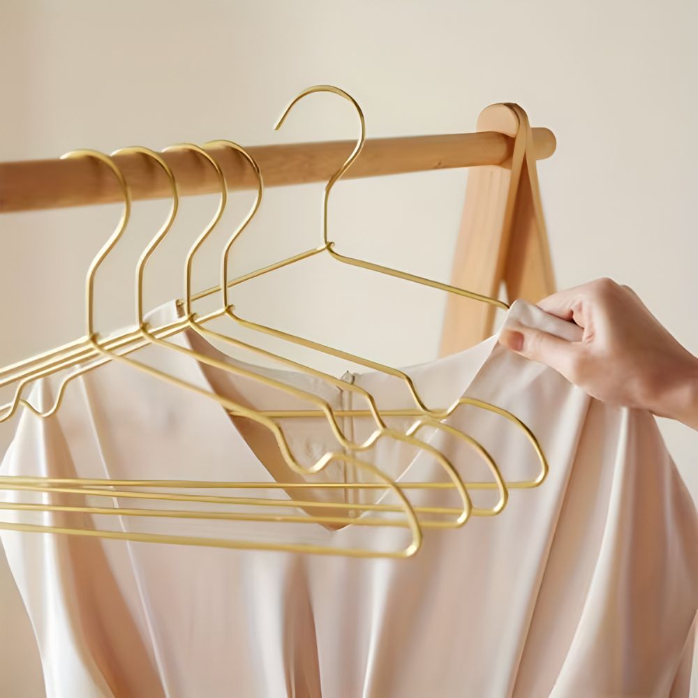 SchrankPlus: Metal Hangers – Slim, Elegant & Stable for Clothing Rods & Wardrobes (Set of 12)