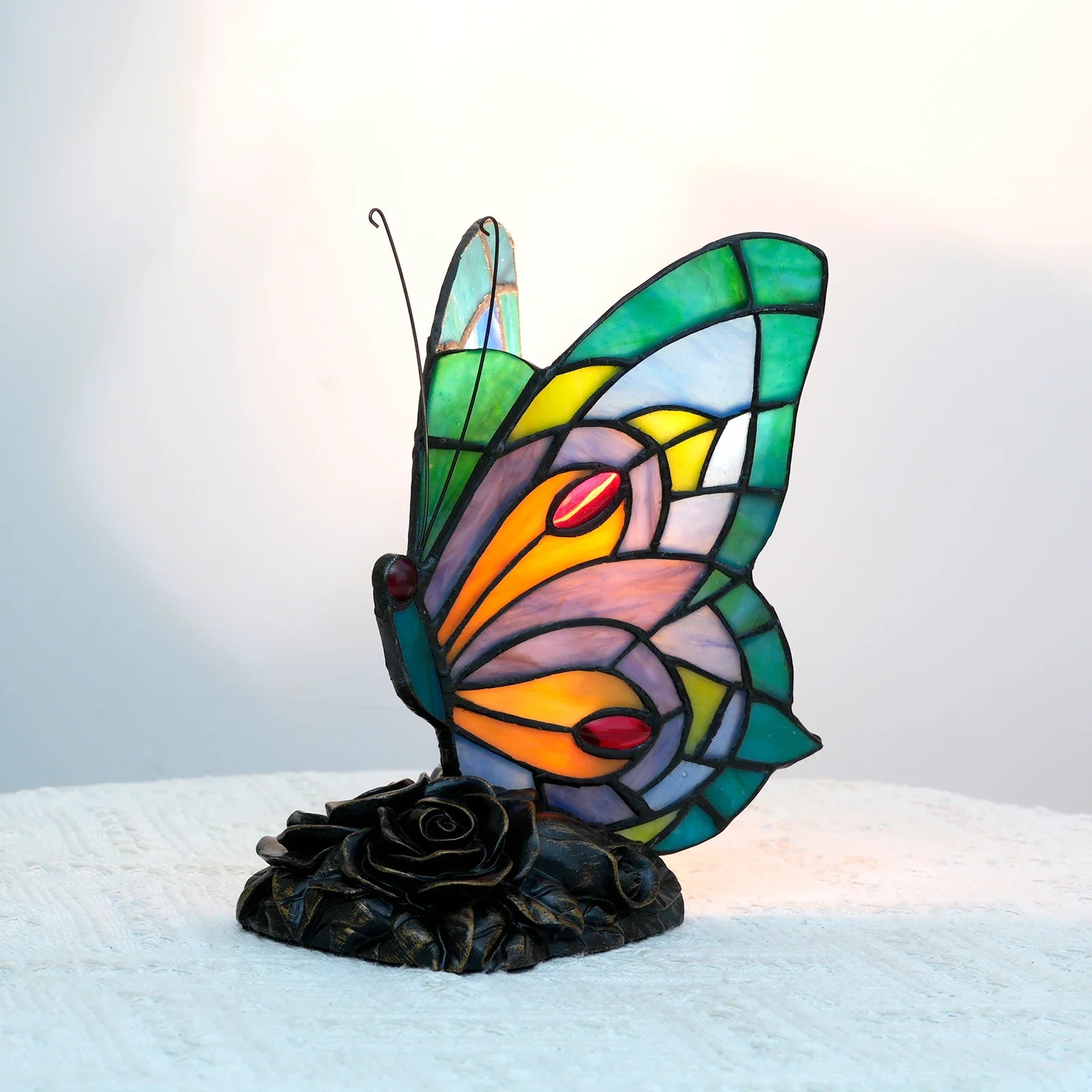 Zyrelis - Vintage Glass Table Lamp Butterfly Design
