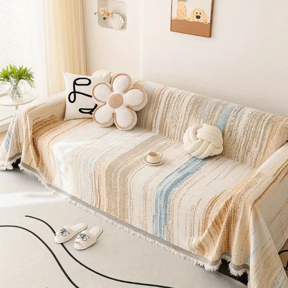 SereneStripes: Chenille Stripe-Design Sofa Throw Blanket with Versatile Use – for Sofa & Chair