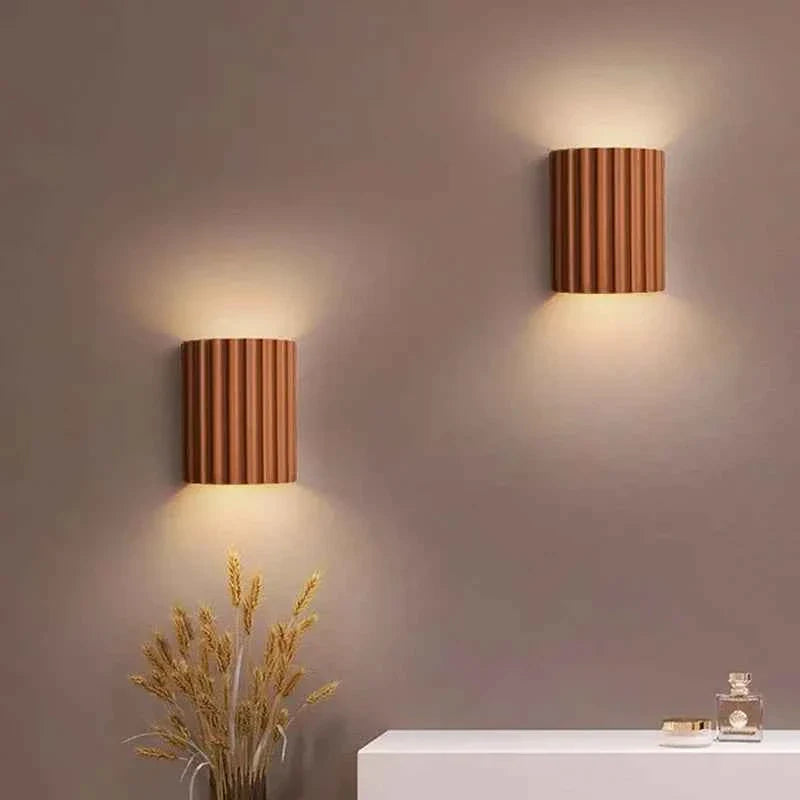 Belo Resin Wall Lamp | Ribbed Design, Soft Ambient Lighting