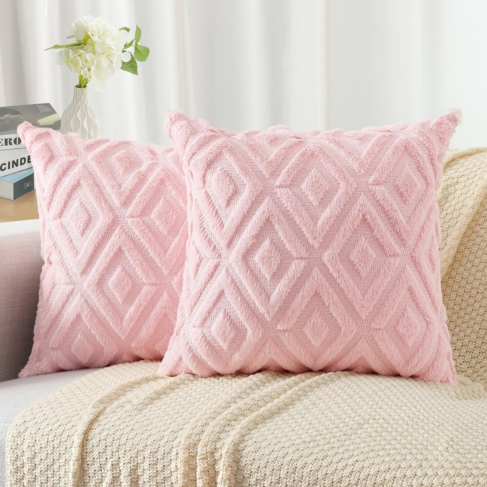 Elarina - Christmas Throw Pillow Decorative Cushion Set of 2