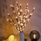 Elunara – LED Ceiling Decoration with Stars and Moons on Battery (20 Lights)
