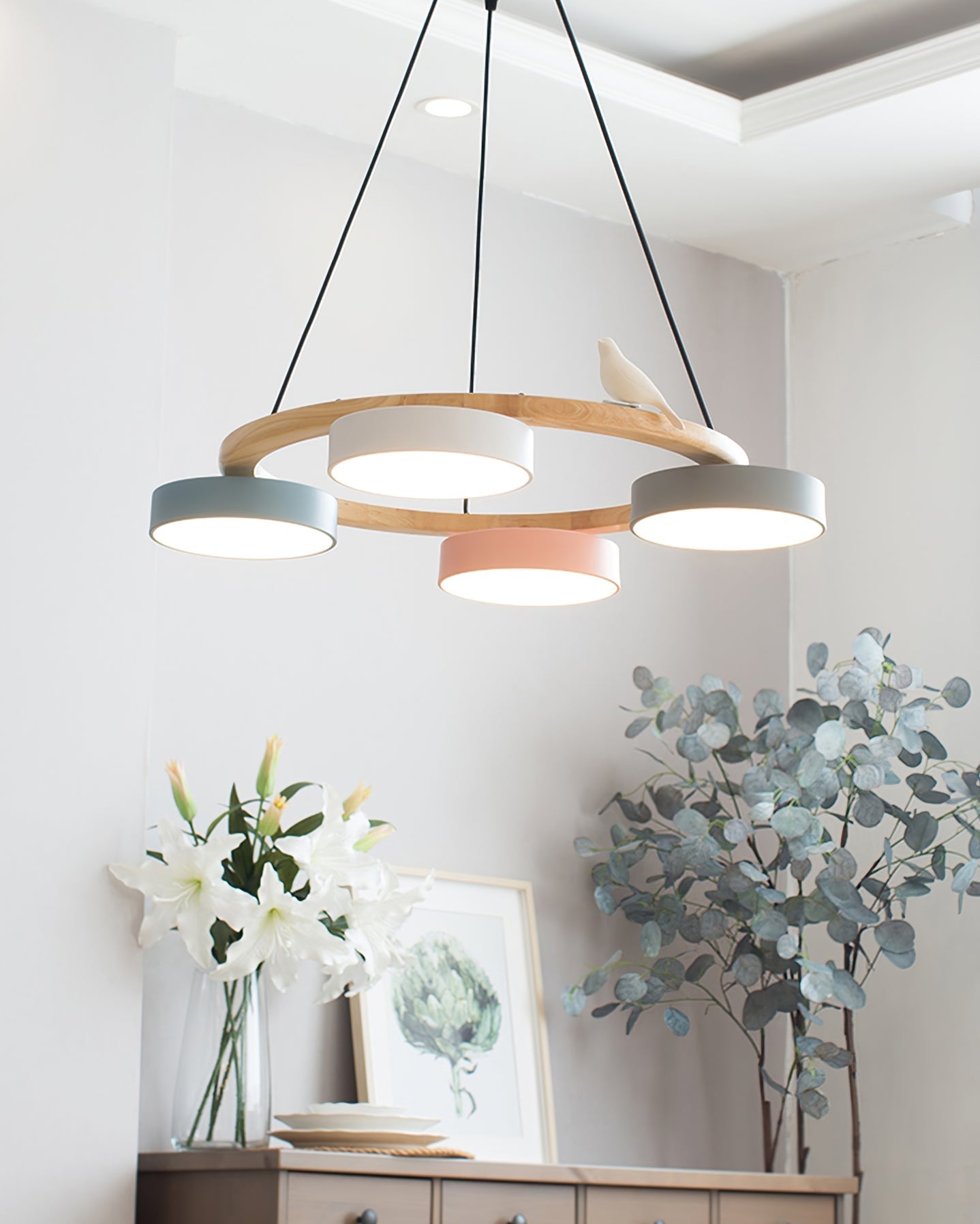 Breeza Chandelier | Nature-Inspired LED with Adjustable Height