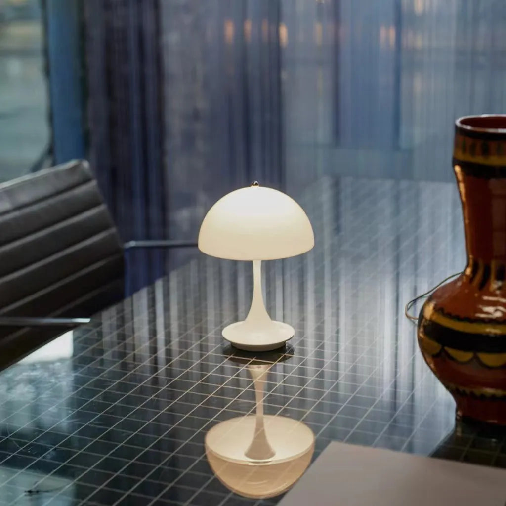 Skandilux: Modern Wireless LED Table Lamp – Rechargeable & Stylish for Living Room & Bedroom