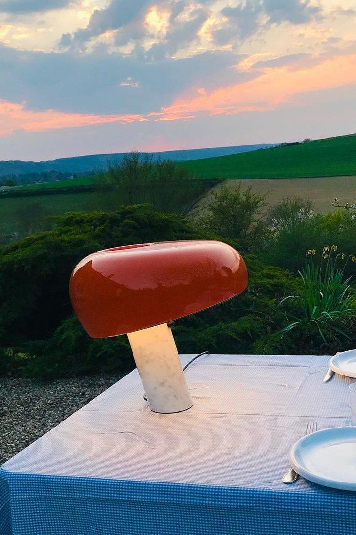 Bello Tafellamp | Italiaans Carrara Marmer, Nostalgisch Silhouet