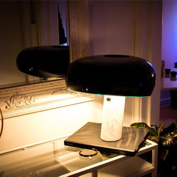 Bello Tafellamp | Italiaans Carrara Marmer, Nostalgisch Silhouet
