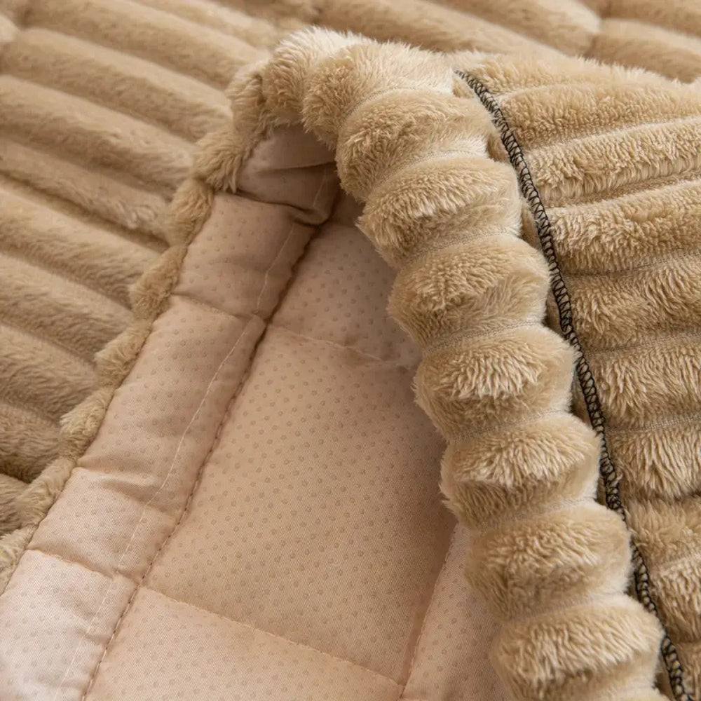 SofaLuxe: Velvet Soft Sofa Cover with Pleated Edge – Elegant Sofa Throw & Protective Blanket