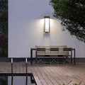 SolaraLux: Modern Outdoor Wall Light with Solar Panel – Stylish LED Lighting for Garden & Terrace