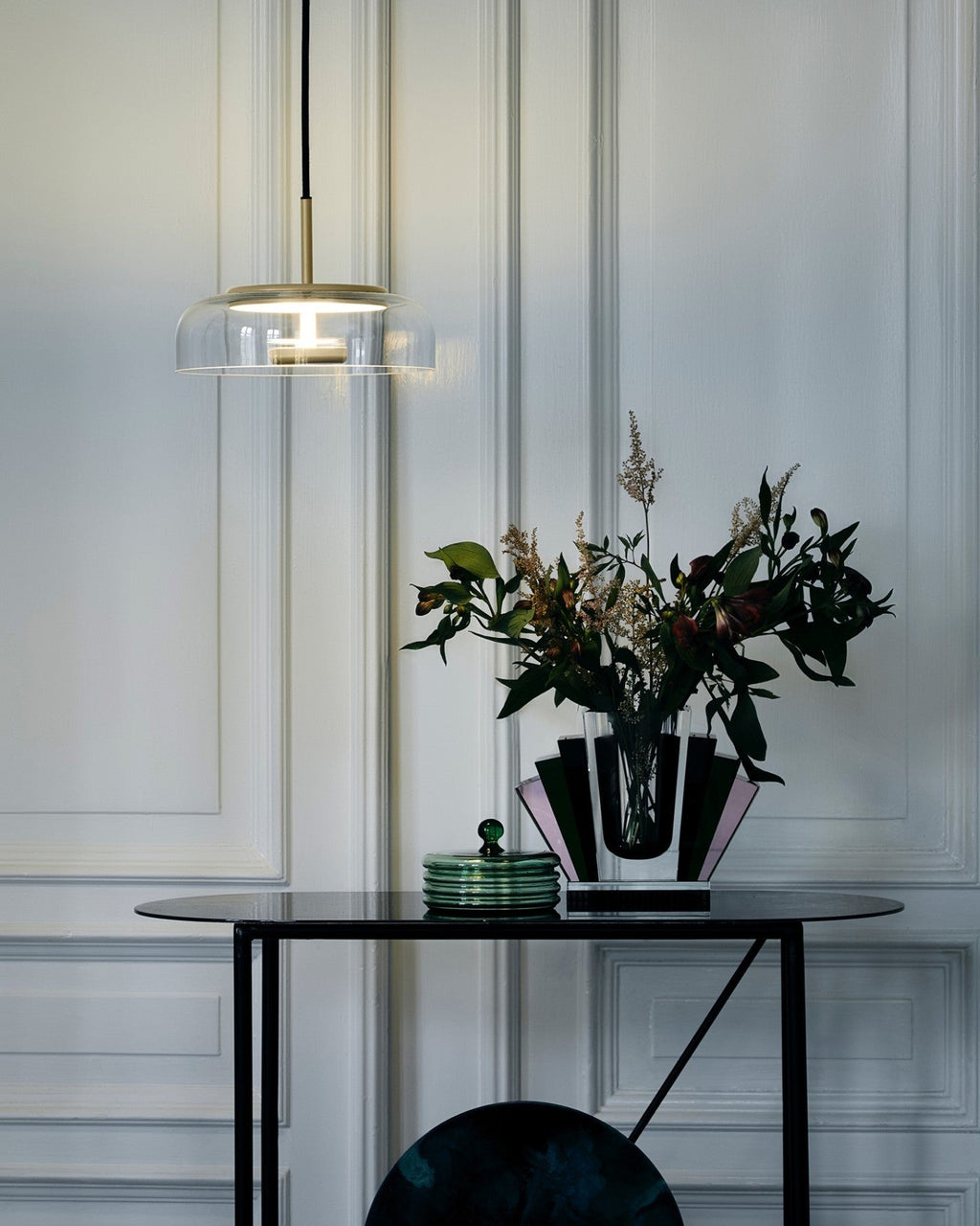 Solara: Pendant Light made of Brass & Glass with Integrated LED – for Dining Room & Living Room