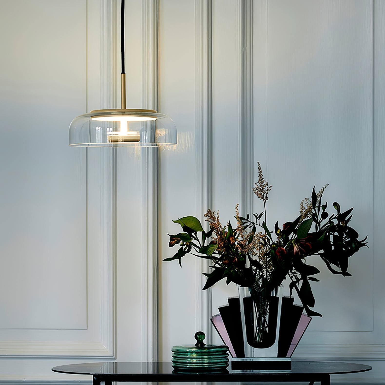 Solara: Pendant Light made of Brass & Glass with Integrated LED – for Dining Room & Living Room
